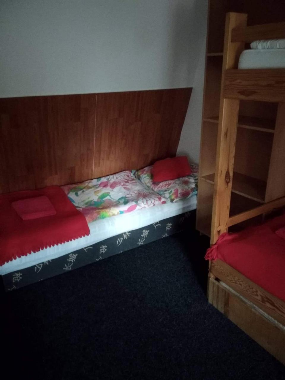 Penzion Roudenka Jestrabi V Krkonosich Exterior foto